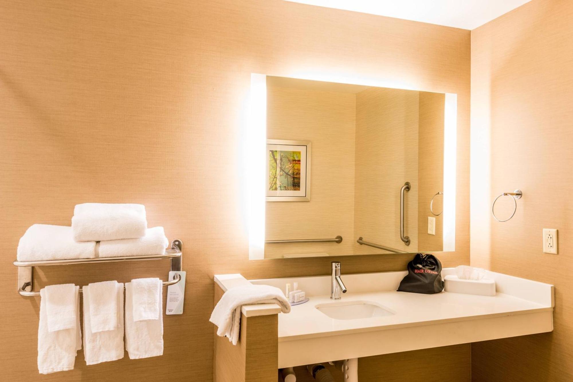 Fairfield Inn & Suites By Marriott Atlanta Fairburn Ngoại thất bức ảnh